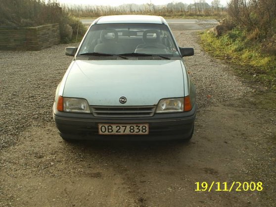opel2.jpg